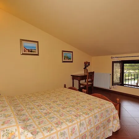 Boschetto Del * 카스틸리오네델라고